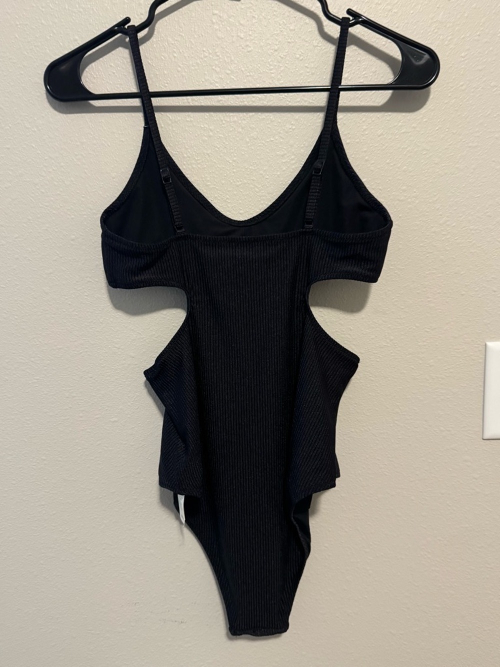 aerie Black Cheeky Voop One-Piece Swimsuit with Side Cutouts NWT Size Medium - Picture 4 of 10